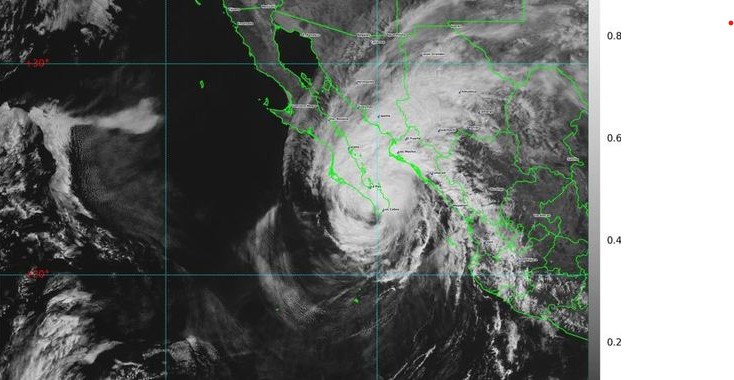 Toca tierra Huracán Norma en Baja California Sur