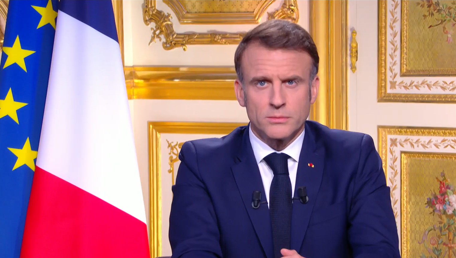 Descarta Emmanuel Macron renunciar al gobierno de Francia