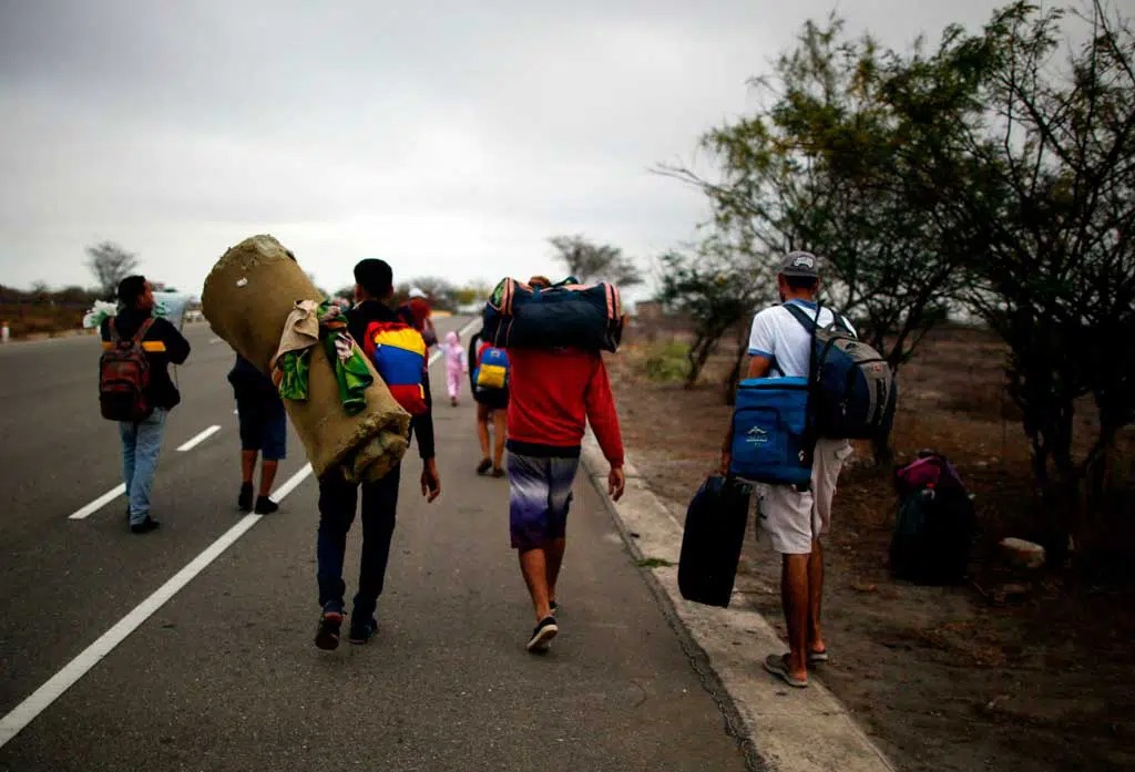 Afirman 7 de cada 10 mexicanos que no tienen una postura definida sobre las personas migrantes