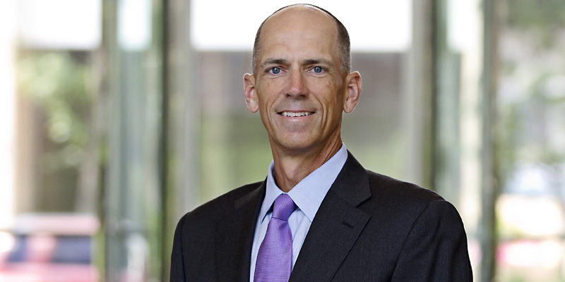 Ordena juez al gobierno de Trump no alterar ni destruir pruebas del asesinato de Alex Pretti por un agente del ICE