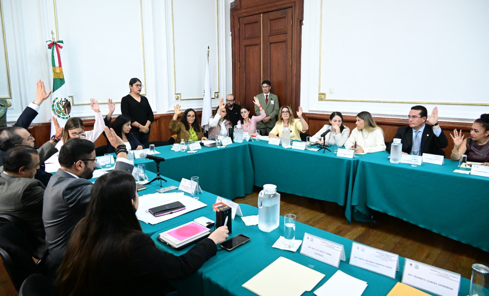 Se ausenta Mauricio Tabe a su comparecencia en el Congreso de la CDMX