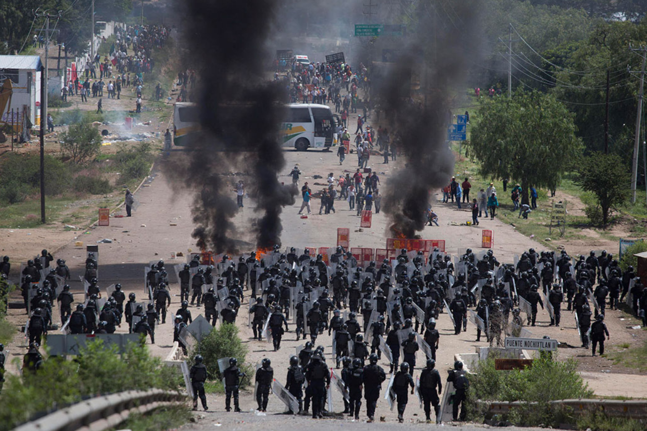 Enfrentarán proceso penal dos policías por masacre en Nochixtlán