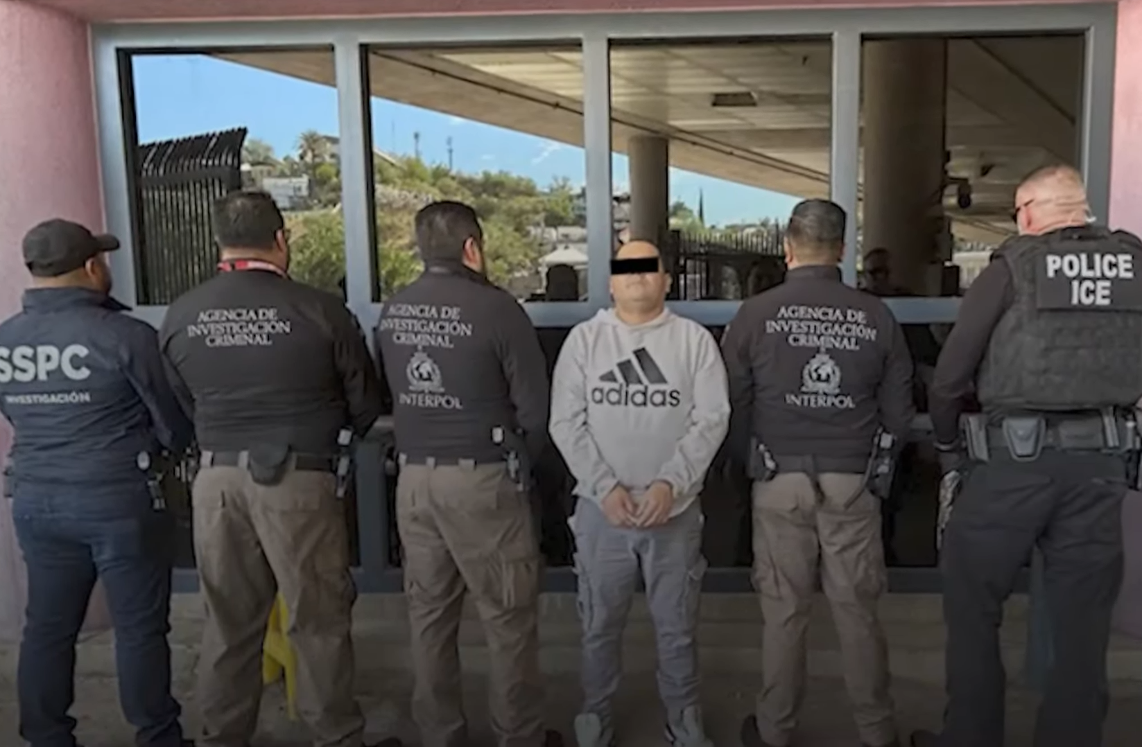 Deportan a México a "El Rana", testigo del caso Ayotzinapa