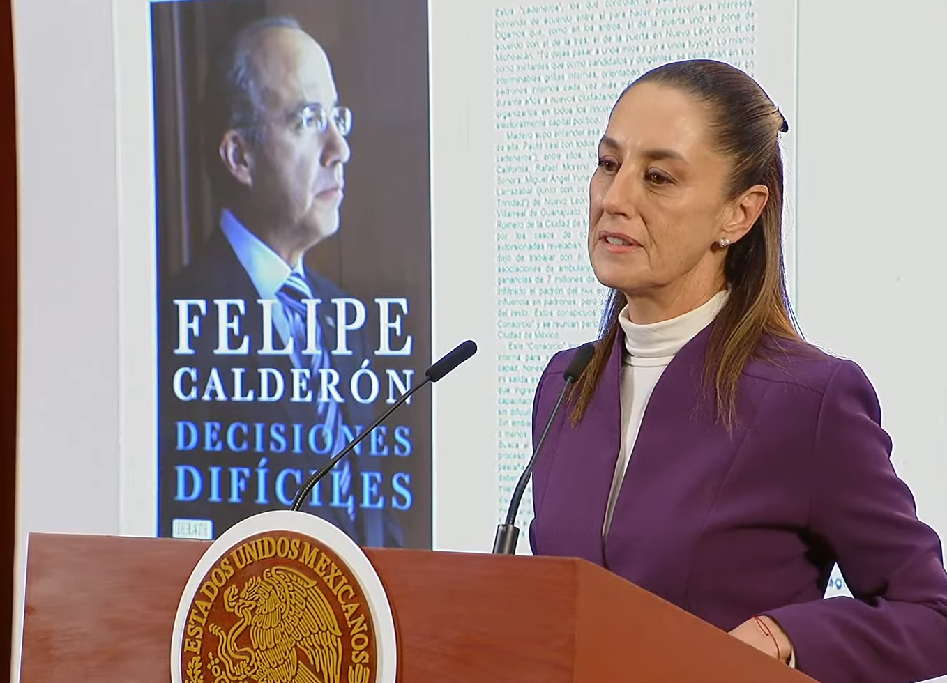 Expone Sheinbaum señalamientos de Felipe Calderón a Jorge Romero por corrupción