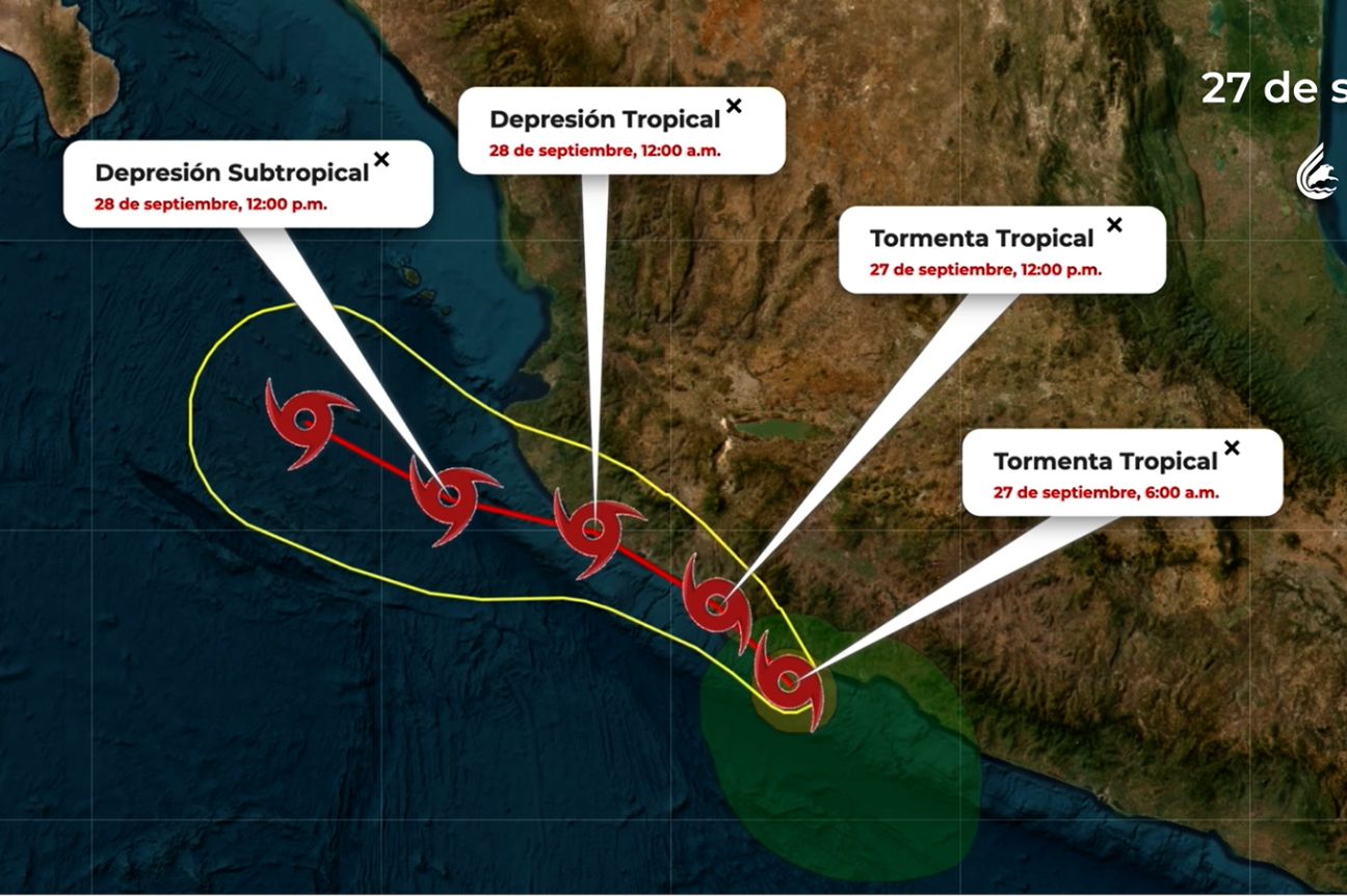 Impacta tormenta tropical "John" en Aquila, Michoacán