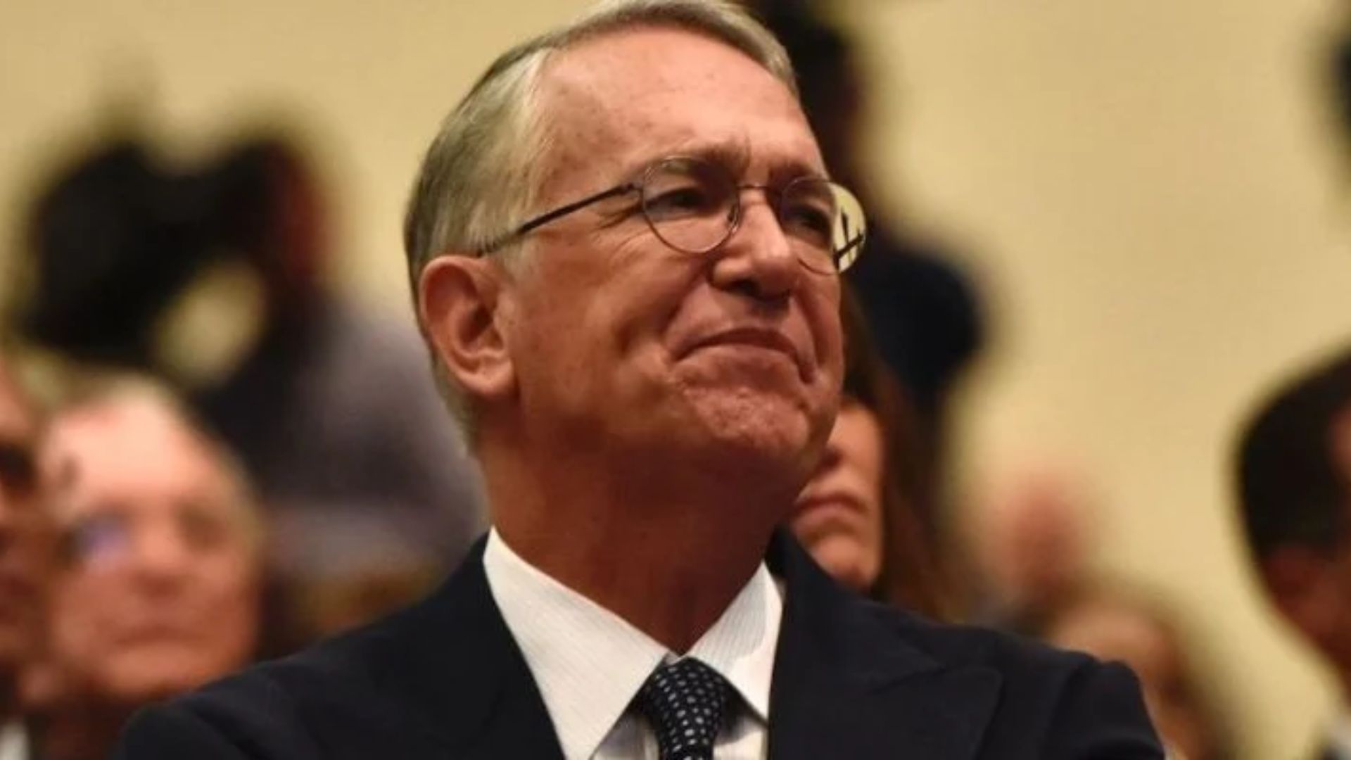 Juez de Nueva York da 48 horas a Grupo Salinas para frenar juicio por deuda de 580 mdd