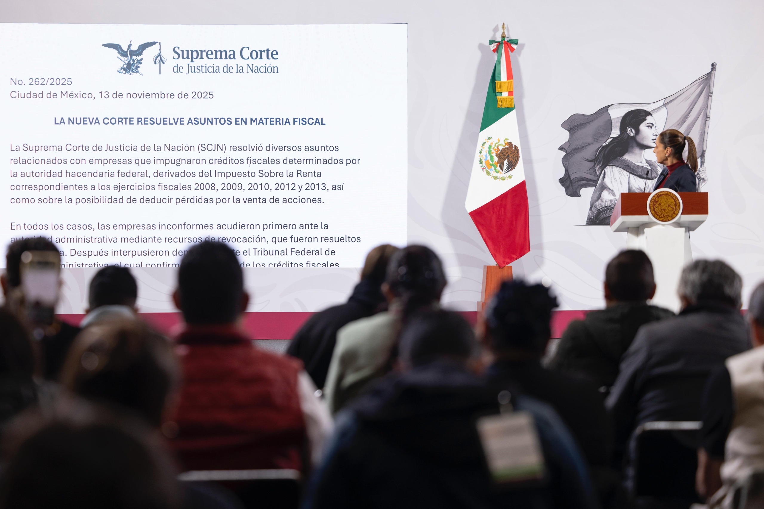 “Resolución de la Corte contra empresas de Salinas Pliego no fue por consigna, es en cumplimiento de la ley”: Claudia Sheinbaum