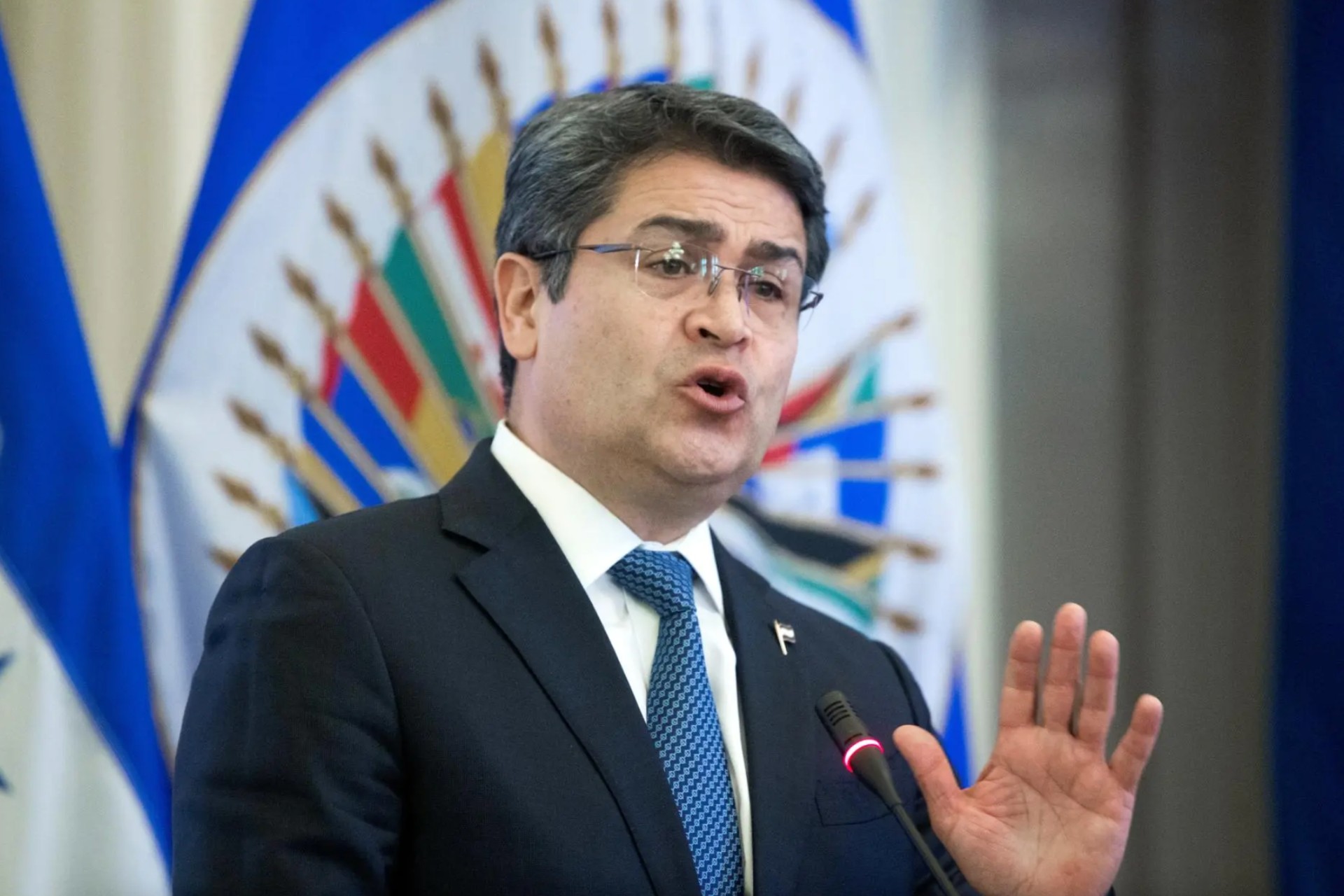 Liberan a ex presidente de Honduras Juan Orlando Hernández, tras recibir indulto presidencial de Donald Trump