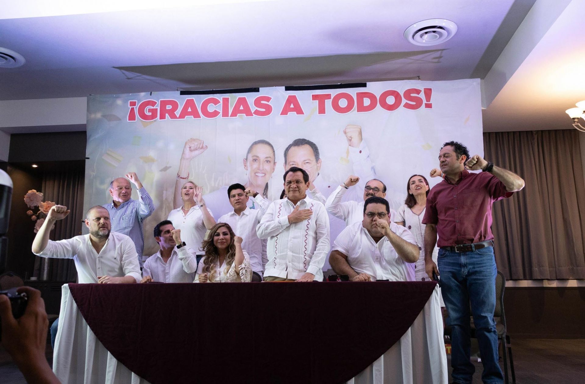Conoce al virtual ganador de las elecciones a la gubernatura de Yucatán: Huacho Díaz