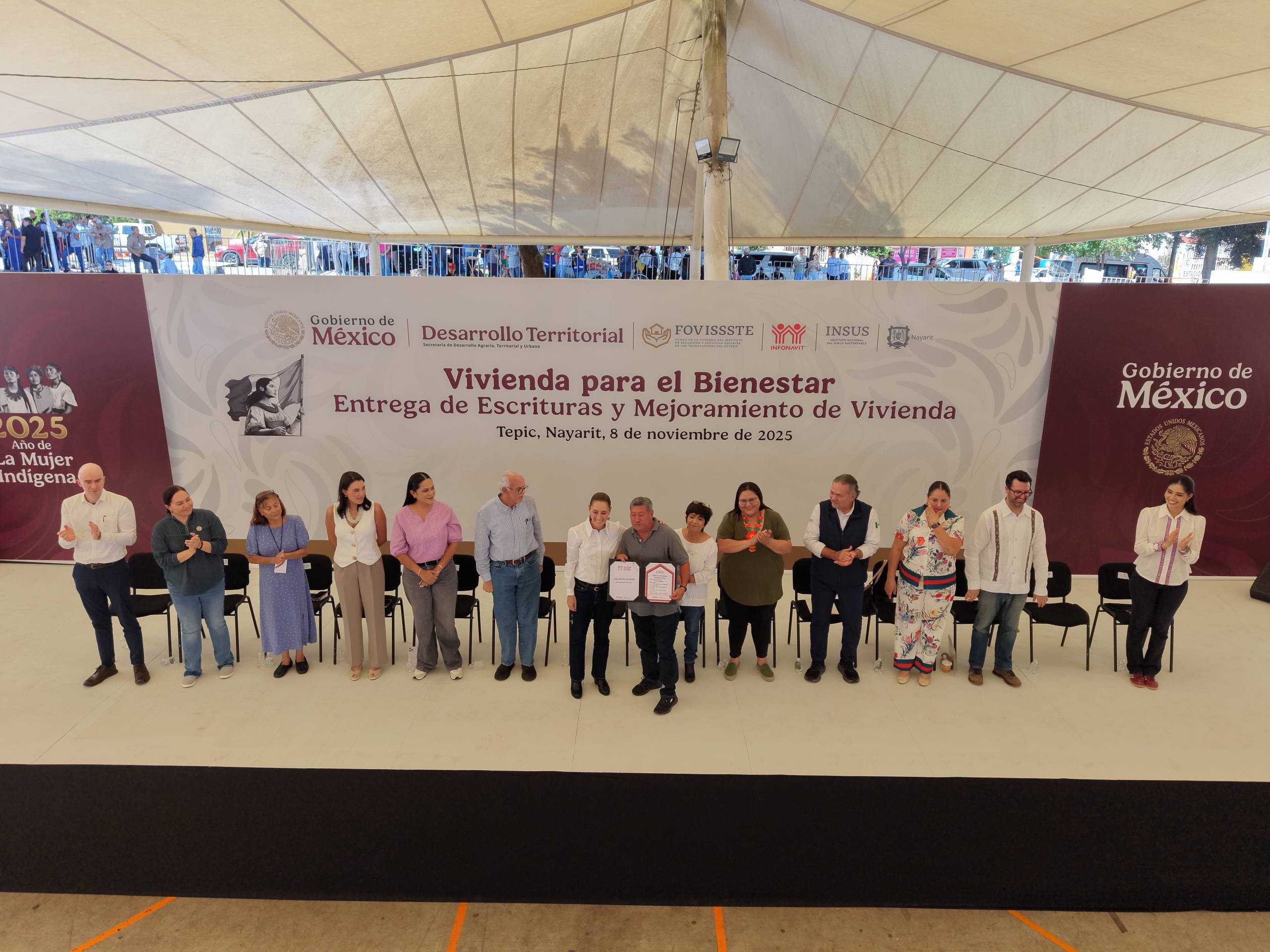 “Se está haciendo por justicia”: Entrega Claudia Sheinbaum 510 escrituras en Nayarit