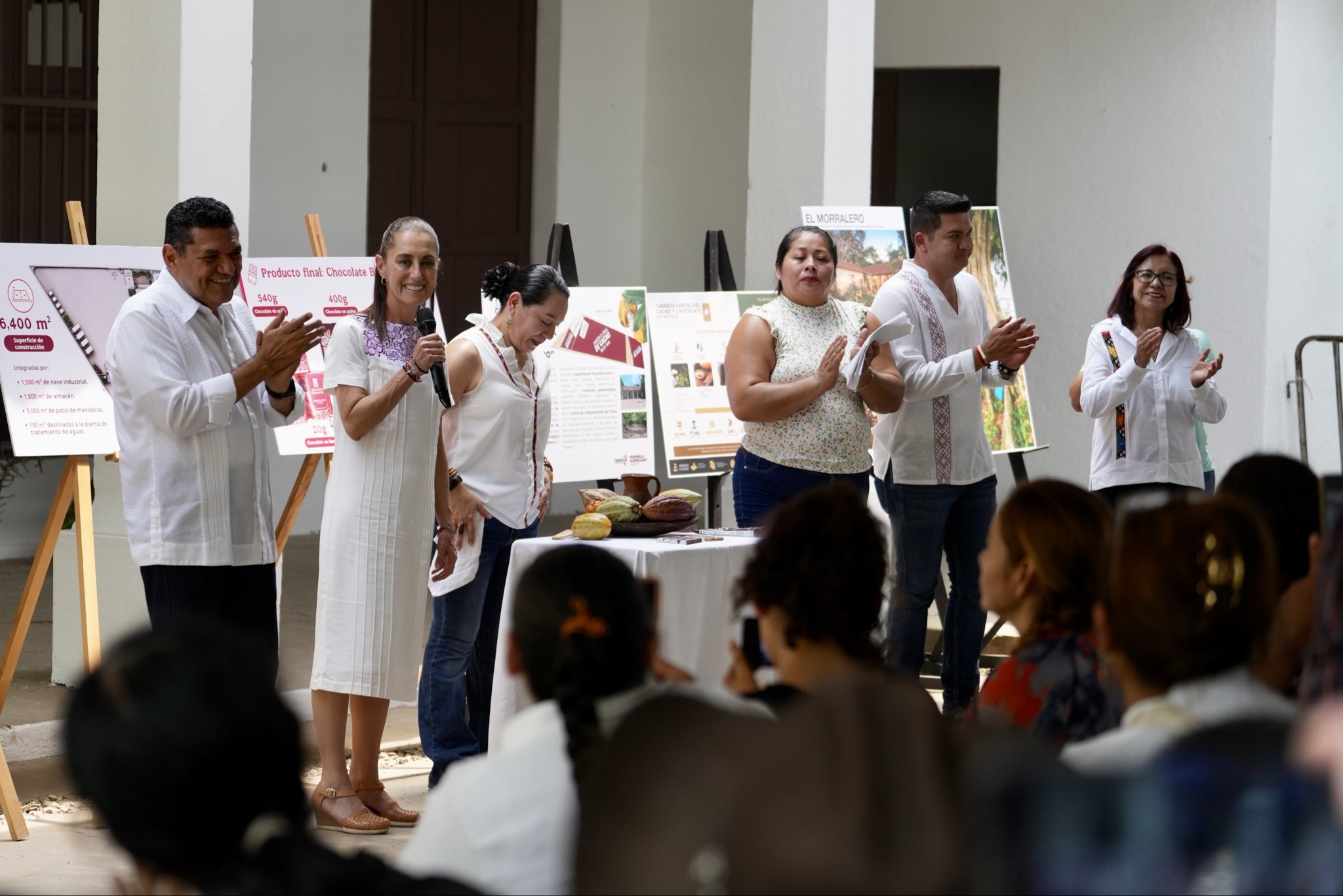 Visita presidenta Claudia Sheinbaum Tabasco; dialoga con productores de cacao y entrega Beca Rita Cetina