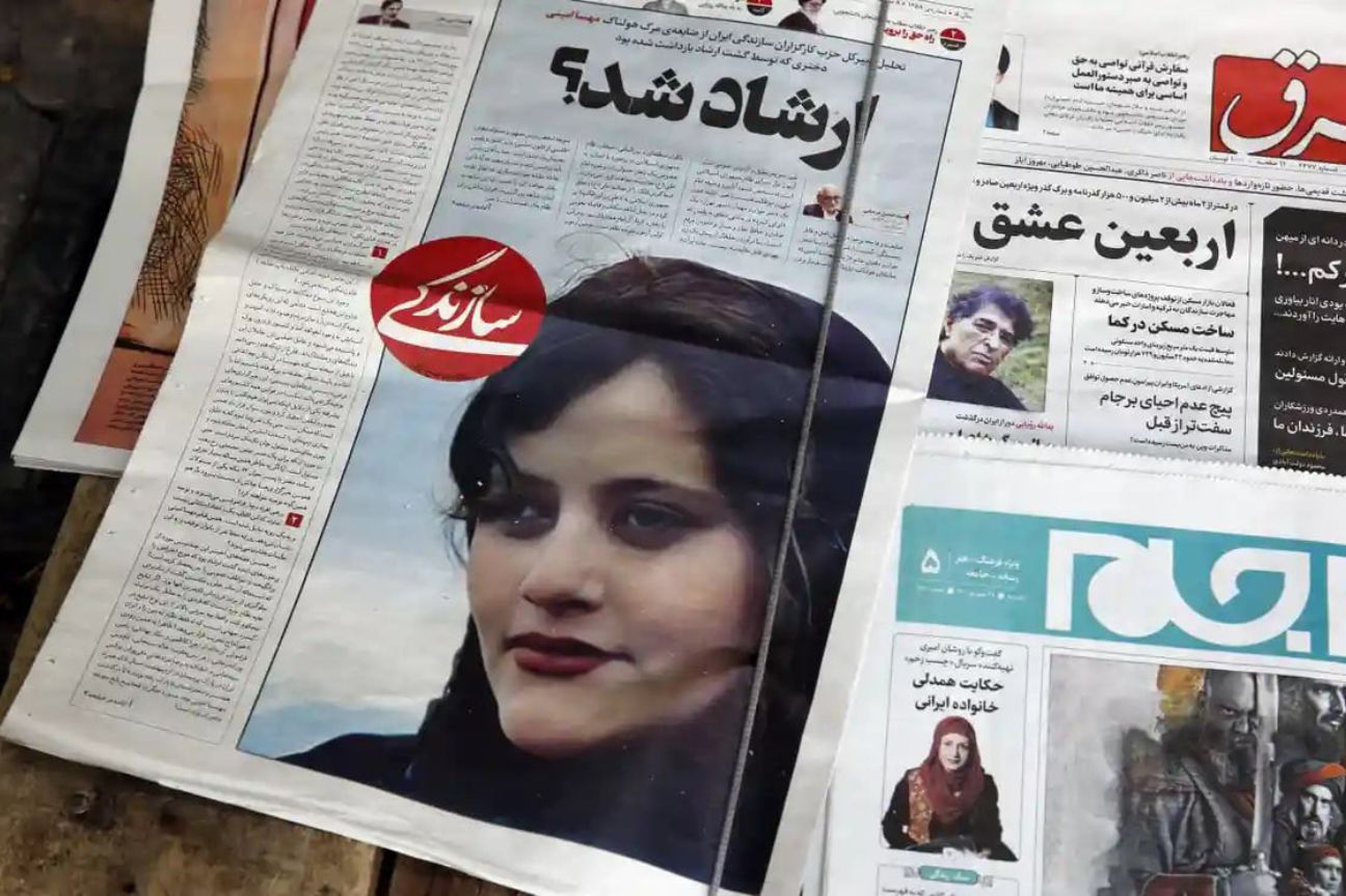 Anuncia presidente de Irán investigar la muerte de Mahsa Amini