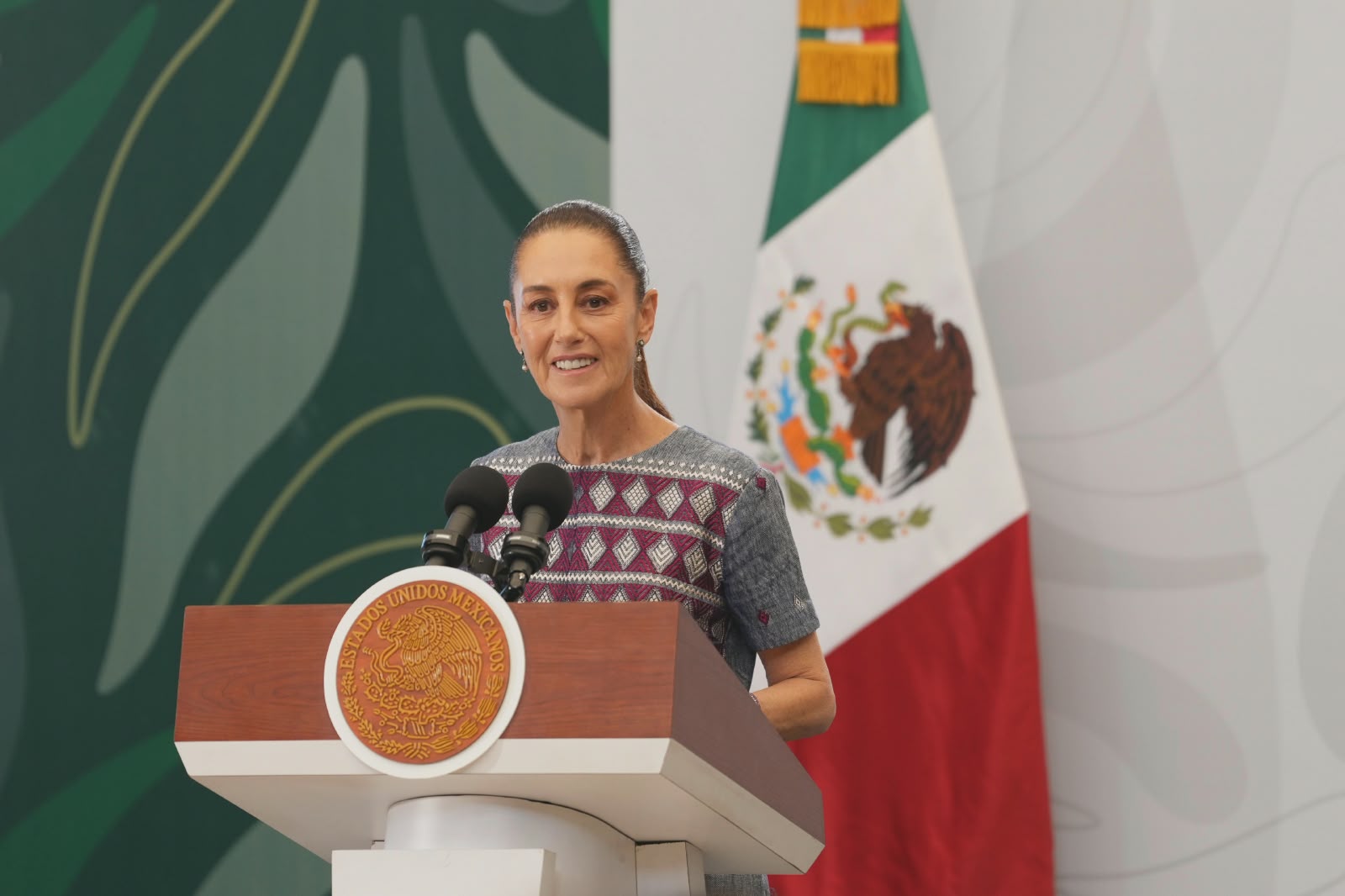 Llama Claudia Sheinbaum a unidad nacional frente al embate exterior; “la soberanía no se negocia”