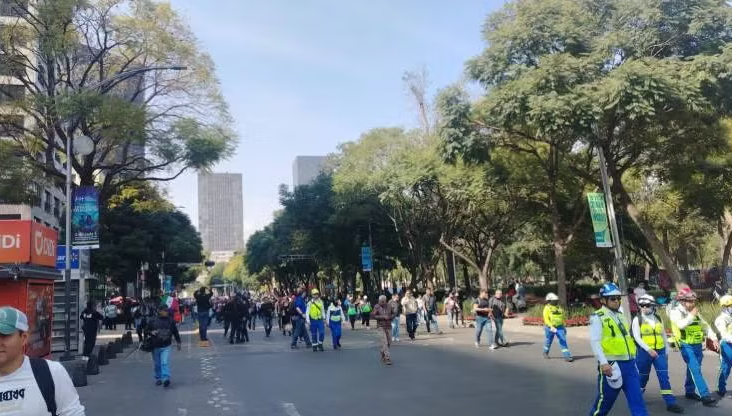 Concluye con saldo blanco marcha de la "Generación Z"; acudieron 300 personas