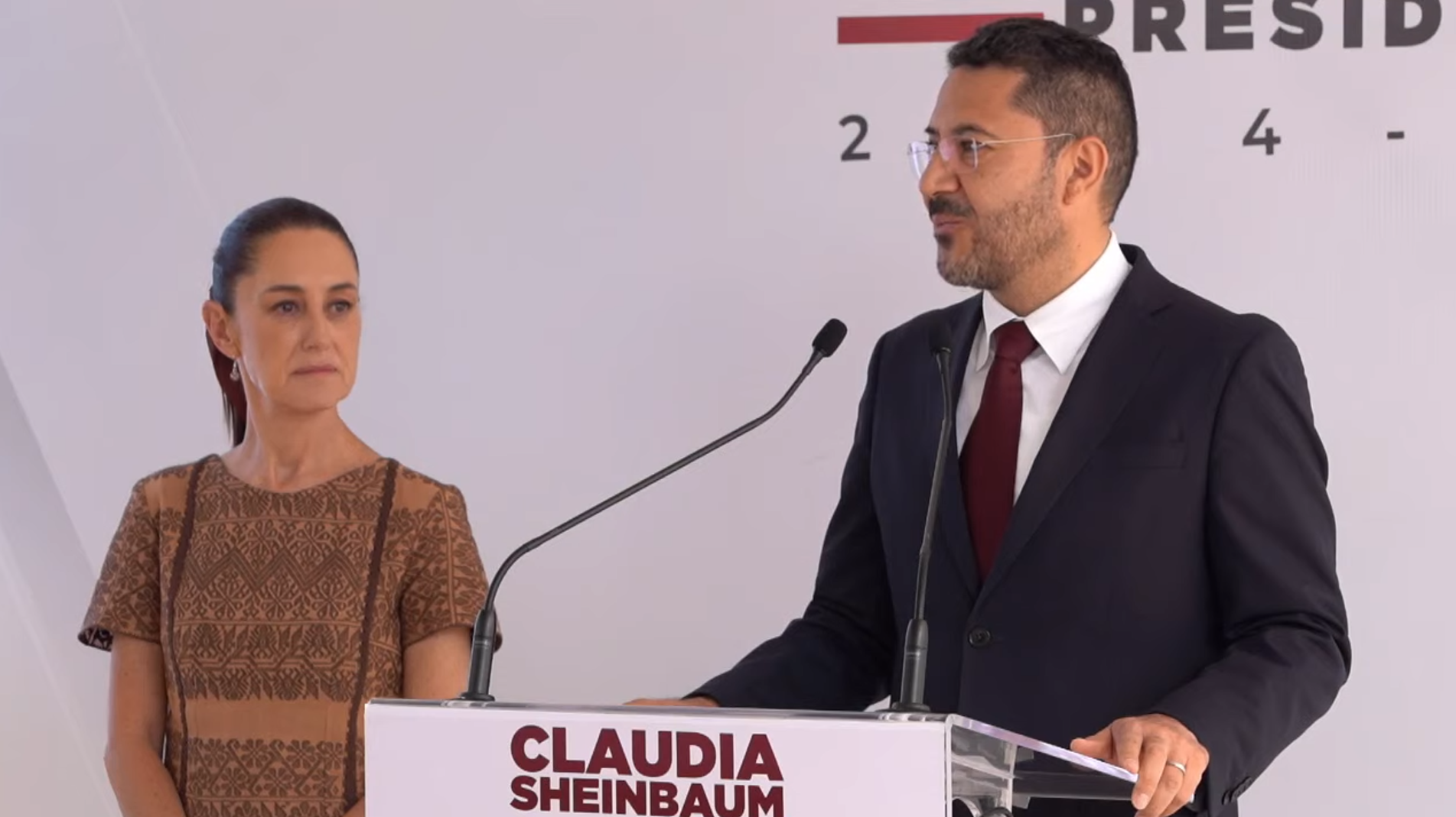 Designa Claudia Sheinbaum a Martí Batres como el próximo director general del ISSSTE