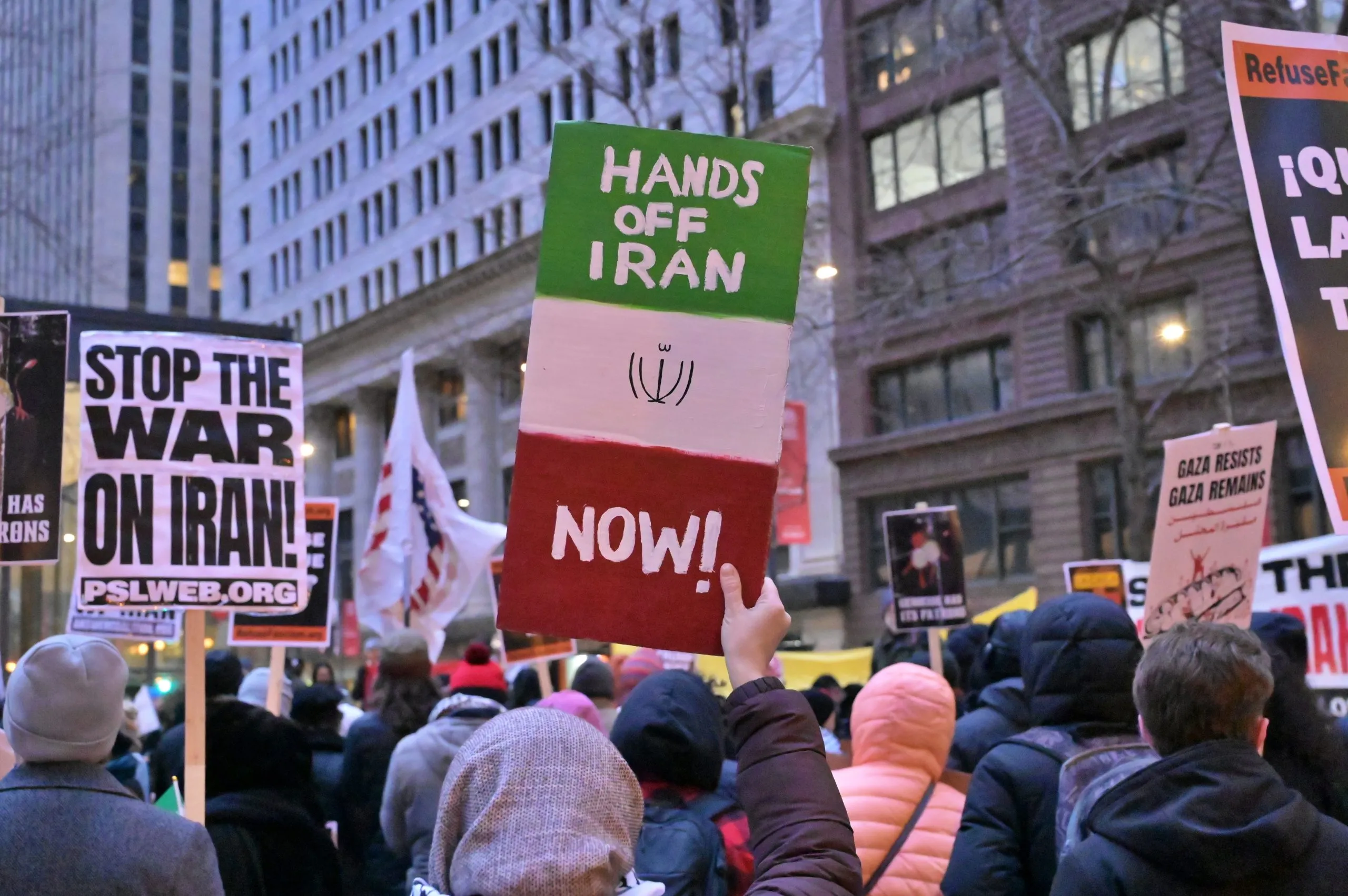 Apoyan solo 1 de cada 4 estadounidenses los ataques de su Gobierno contra Irán