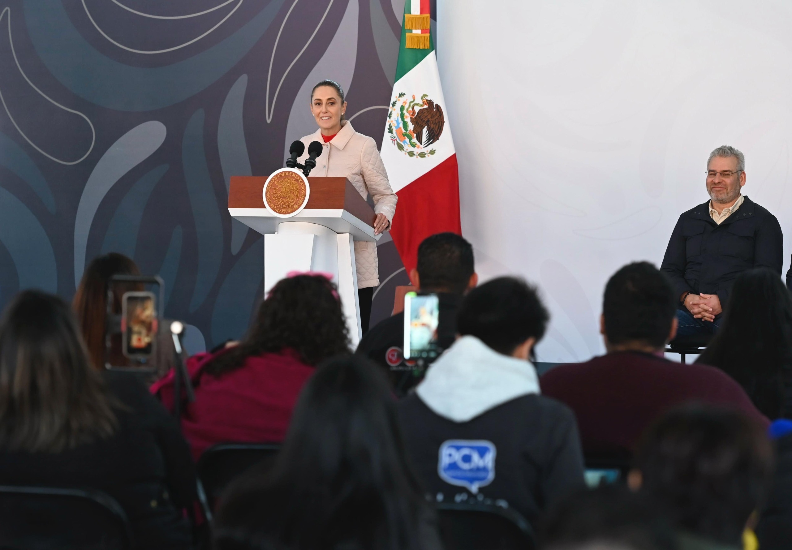 Presenta Sheinbaum avances del Plan Michoacán por la Paz y la Justicia, reducción de homicidios, programas del Bienestar, Salud, Economía y Educación