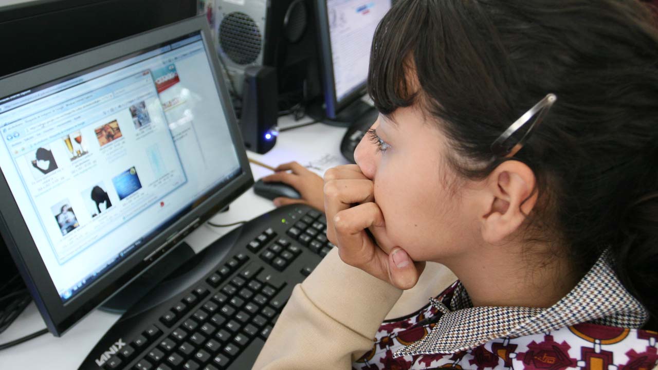 Hogares mexicanos con acceso a internet se duplicaron en 10 años: INEGI