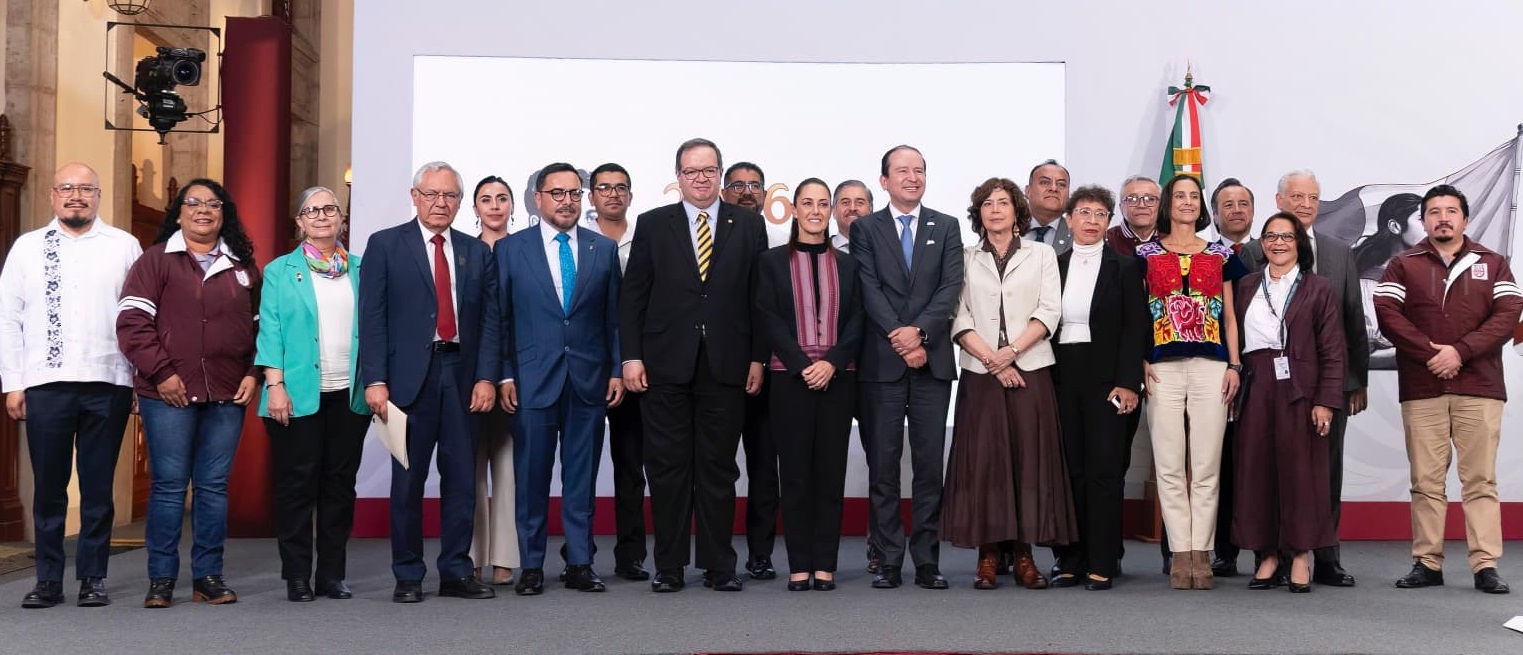 Presenta Claudia Sheinbaum grupo científico para evaluar explotación de gas natural y garantizar soberanía energética