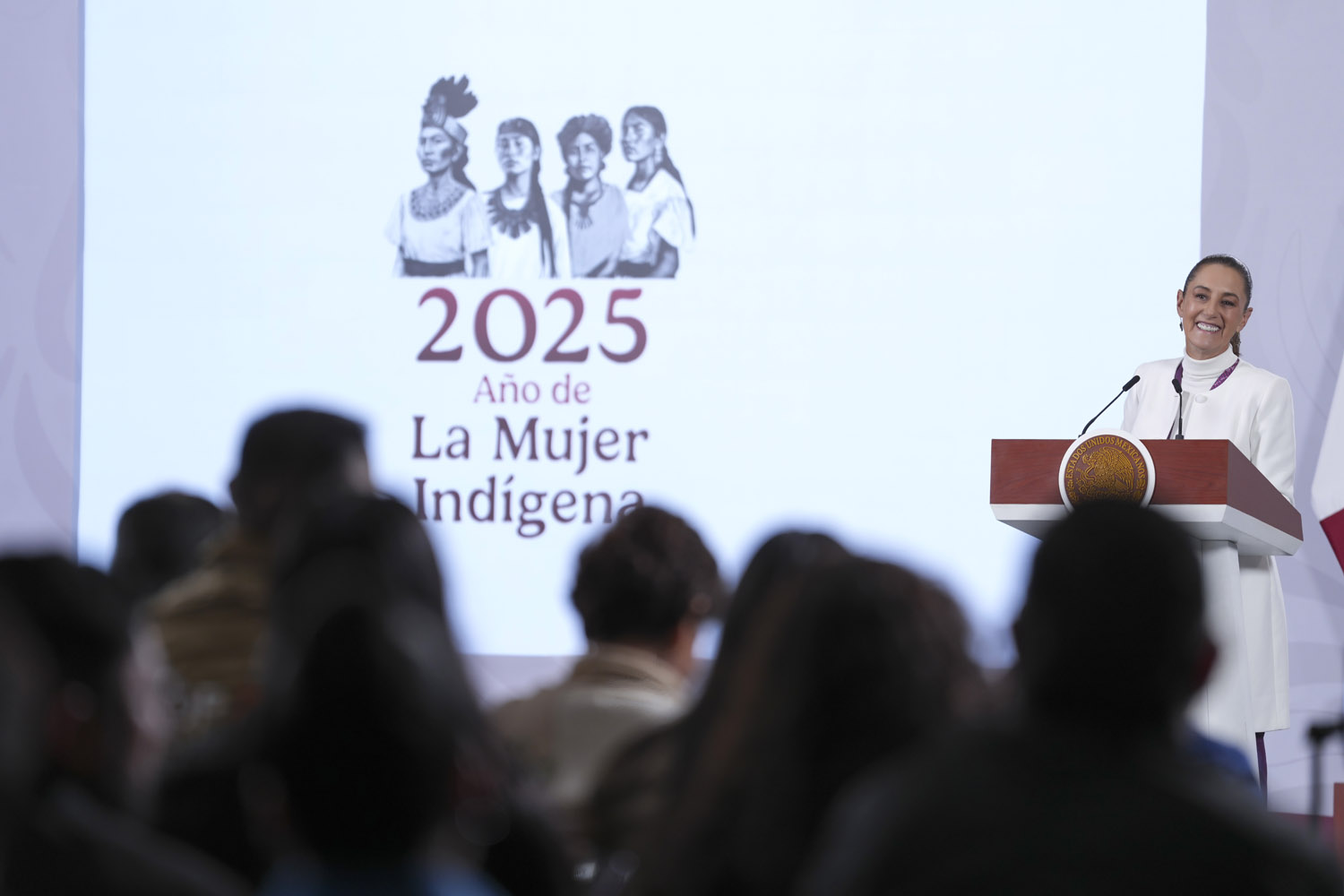 Destaca Claudia Sheinbaum que modelo económico de su Gobierno prioriza el bienestar y la prosperidad compartida