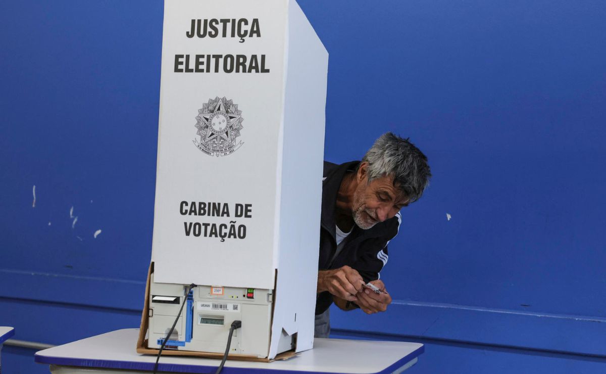 Incauta Policía de Brasil cerca de 151 mil 200 dólares en efectivo y detuvo a al menos 169 personas por delitos electorales en la primera vuelta