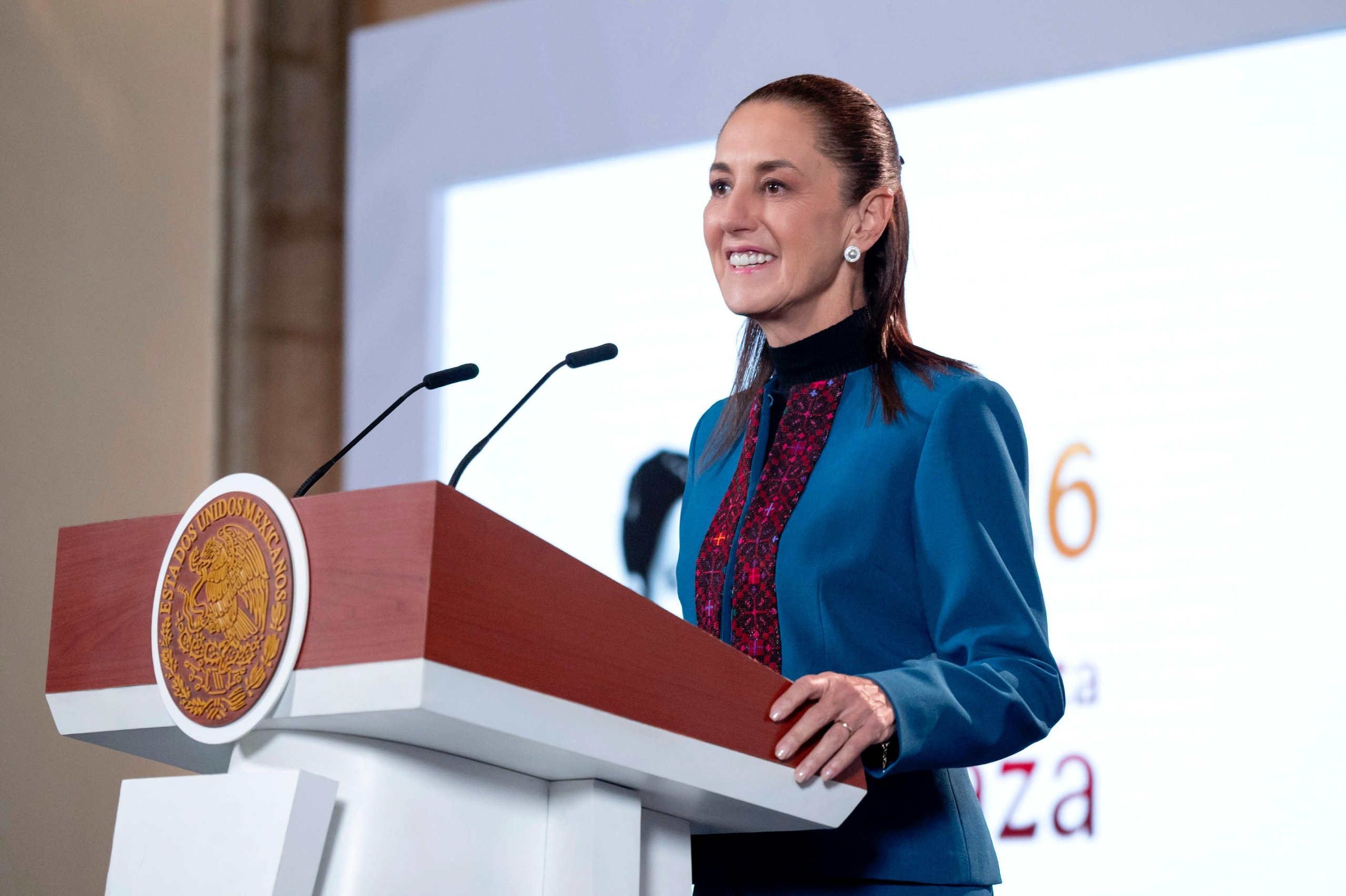 Anuncia Claudia Sheinbaum inversión de 14.5 mil mdp para garantizar agua en Guadalajara