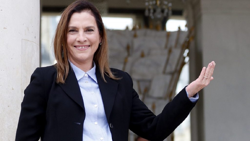 Desmiente Beatriz Gutiérrez Müller al diario ABC y niega vivir en Madrid