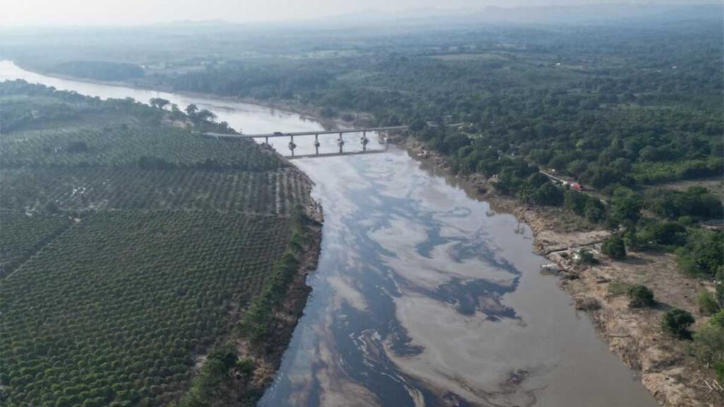 Concluye Pemex reparación de ducto afectado por lluvias en Álamo Temapache, Veracruz