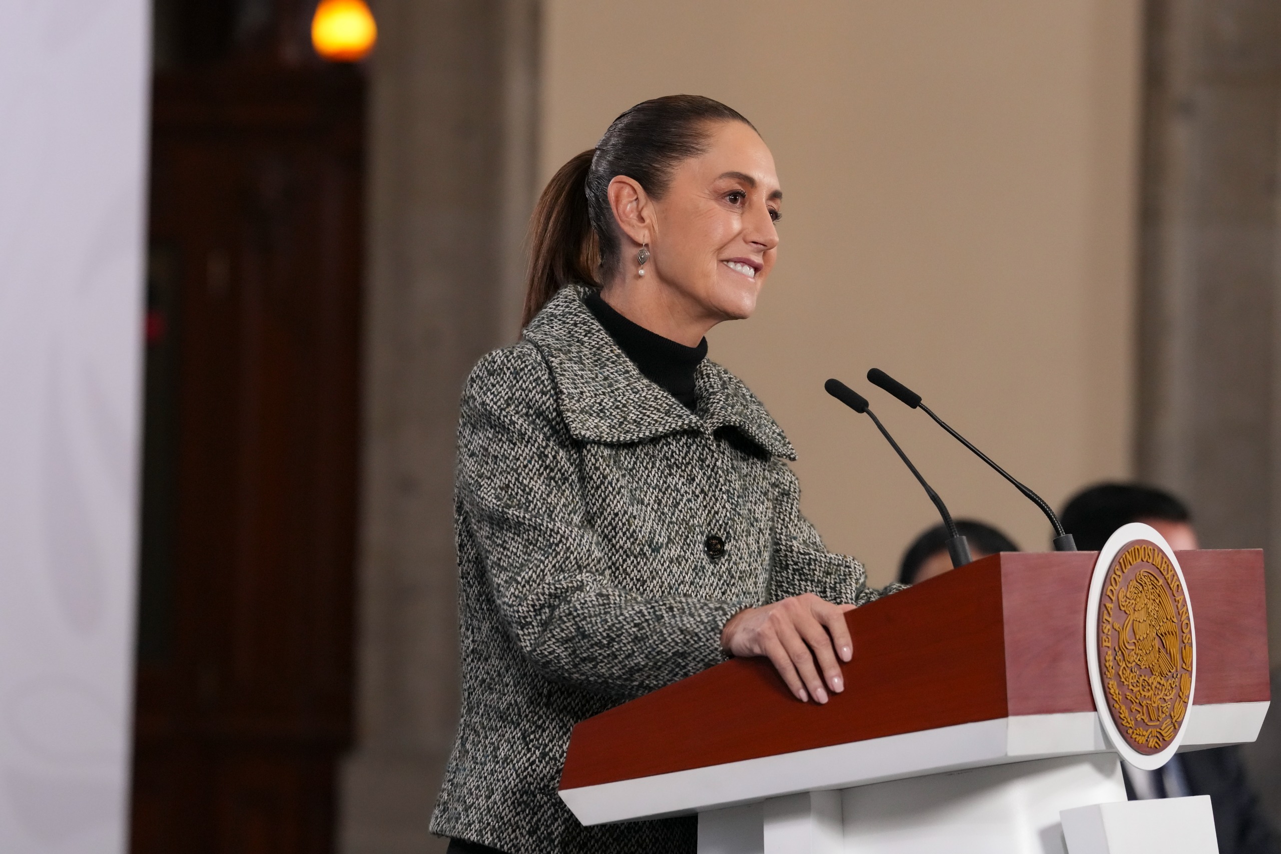 Rechaza Claudia Sheinbaum que migrantes afecten a EEUU y destaca su contribución a la economía estadounidense