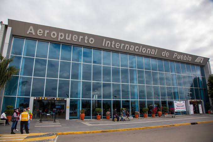 Se afecta la movilidad aérea en el Valle de México por caída de ceniza