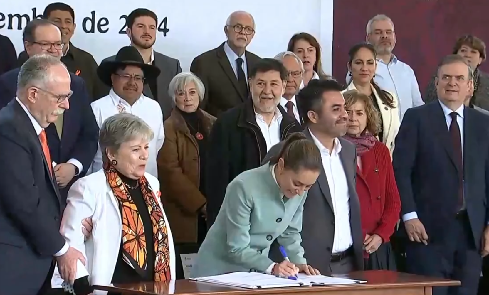 Firma Claudia Sheinbaum Acuerdo Nacional por el Derecho Humano al Agua y la Sustentabilidad