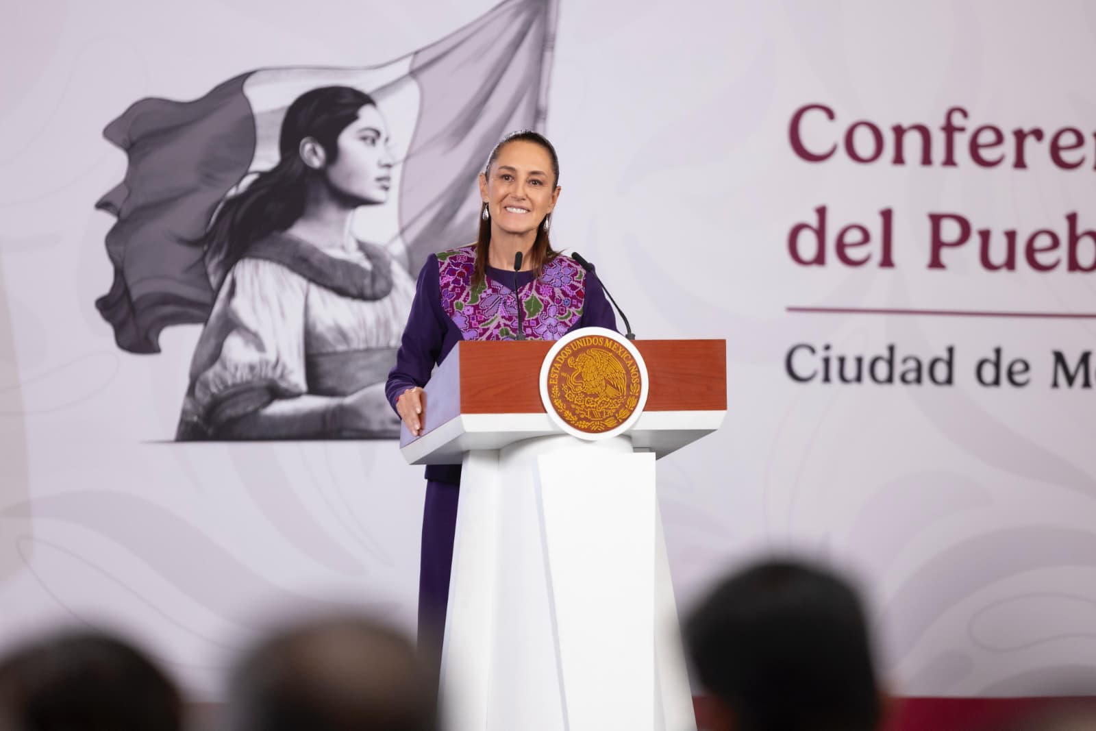 Destaca Claudia Sheinbaum acciones para contener inflación y proteger economía de familias mexicanas