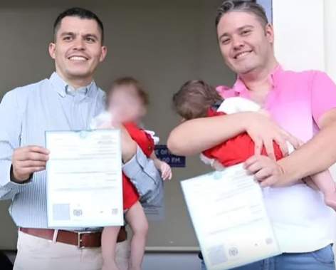 Otorgan amparo a padres del mismo sexo para que ambos sean reconocidos en el acta de nacimiento de sus hijos