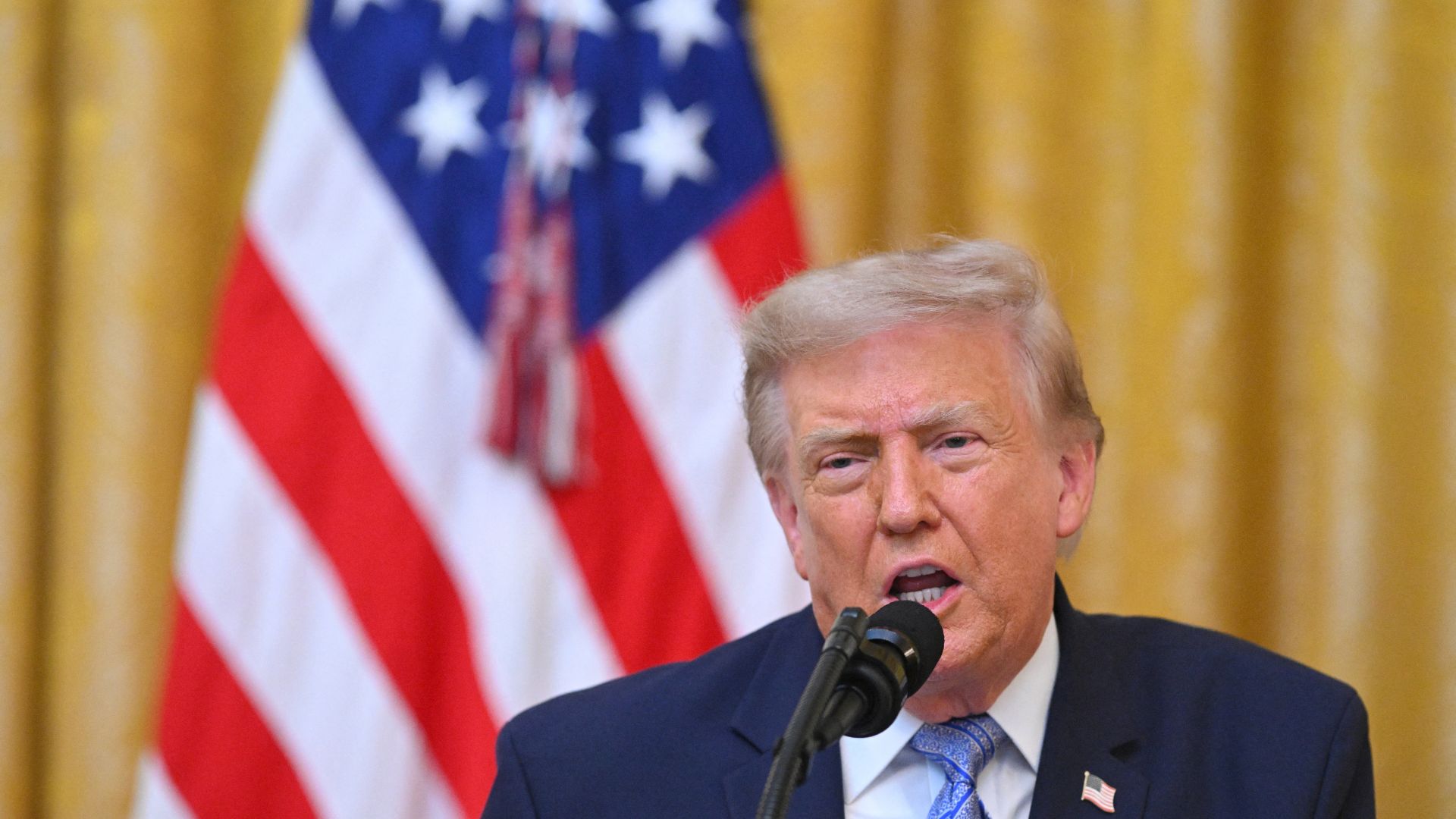 Acusa Trump a China de la mayor filtración de datos electorales en la historia de EE.UU.