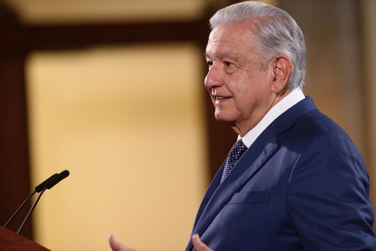 Asegura López Obrador que Estados Unidos debe revisar su crisis interna y dejar de culpar de sus problemas a las personas migrantes