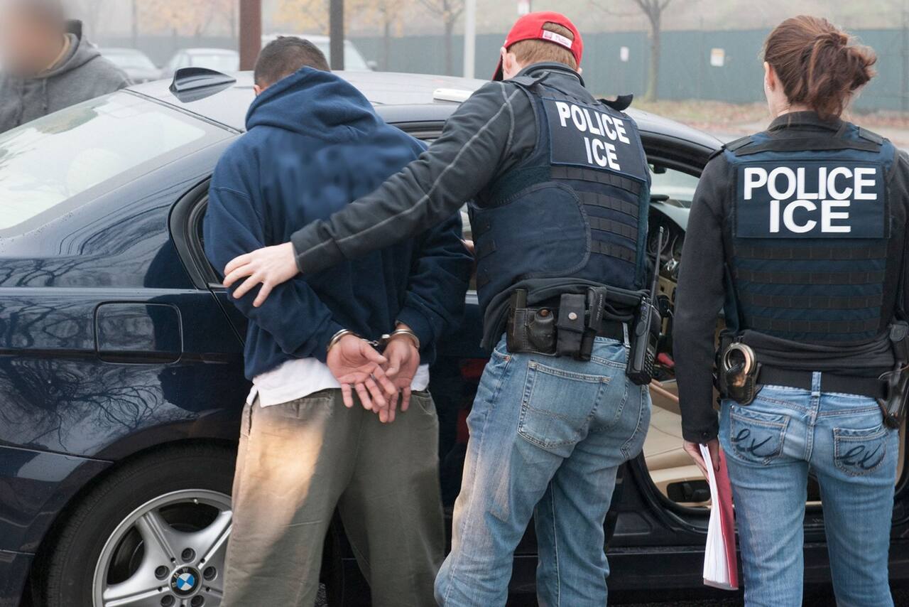 De 220 mil personas detenidas por ICE en redadas durante 2025, más de un tercio son mexicanos