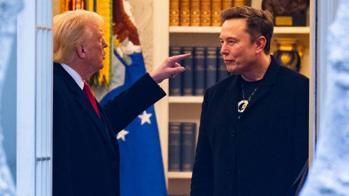 Asegura Trump que su gobierno revisará contratos con empresas de Elon Musk