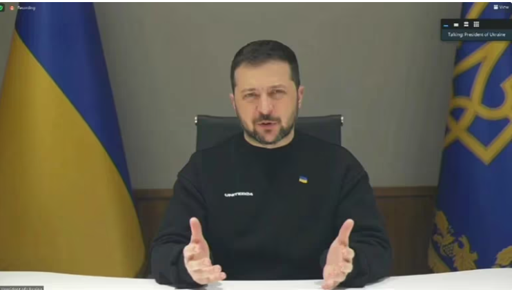 Da discurso presidente de Ucrania en la Cámara de Diputados