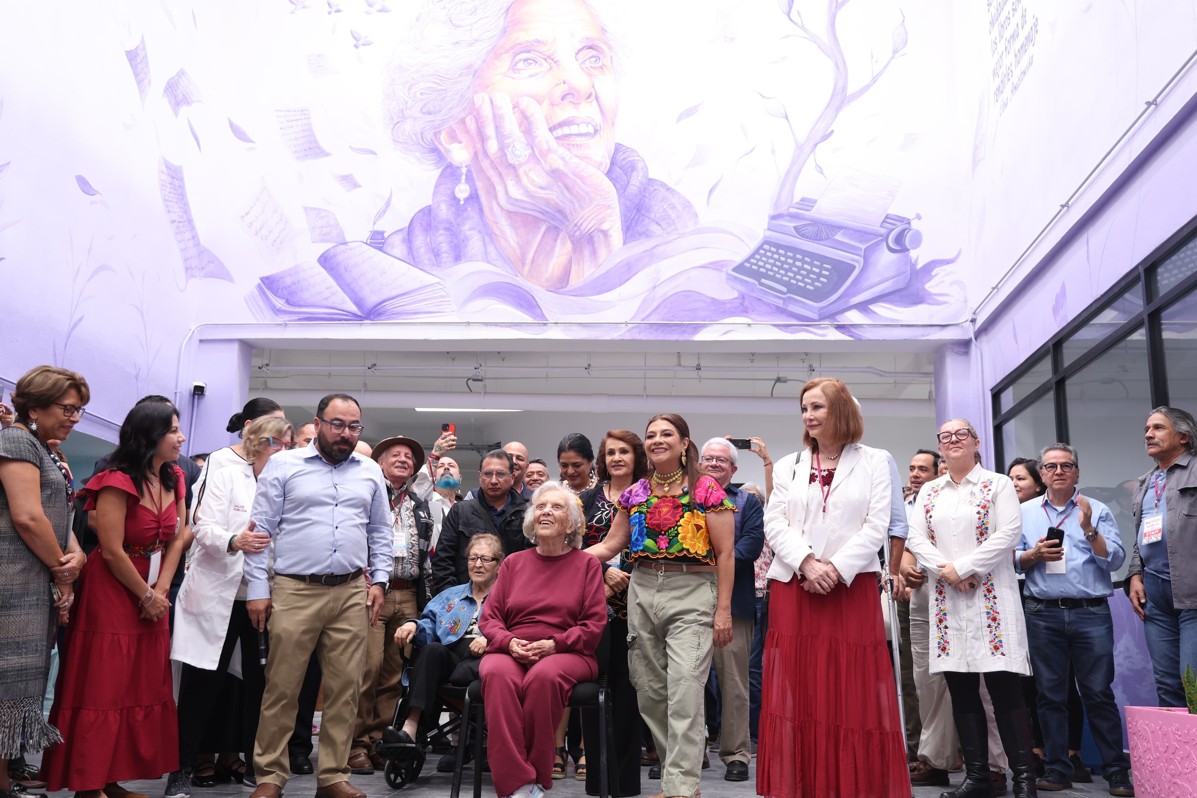 Inaugura Clara Brugada la Utopía Elena Poniatowska, la primera en ofrecer rehabilitación para personas con Parkinson