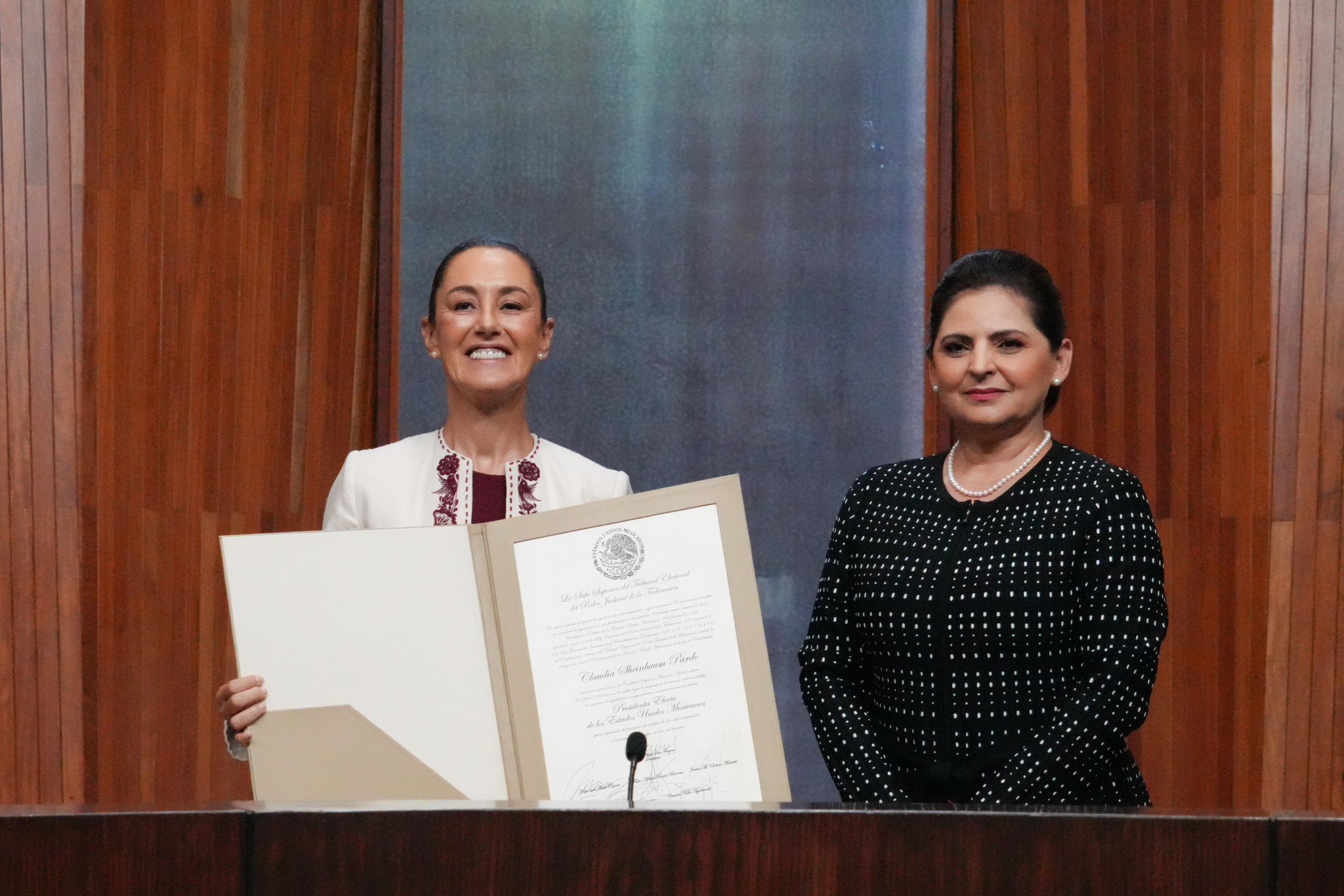 SPR Informa || "Una Mujer Transformadora Liderará Los Destinos Del País ...