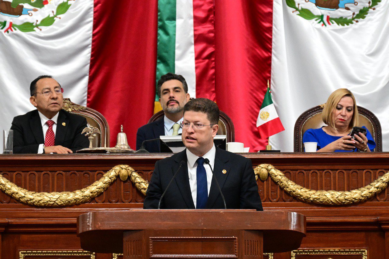 Comparece Pablo Vázquez, titular de la SSC, ante el Congreso de la CDMX por glosa del Primer Informe de Gobierno de Clara Brugada