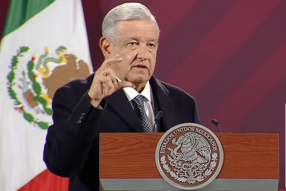 Desmiente López Obrador rumores sobre estado de salud de Gertz Manero