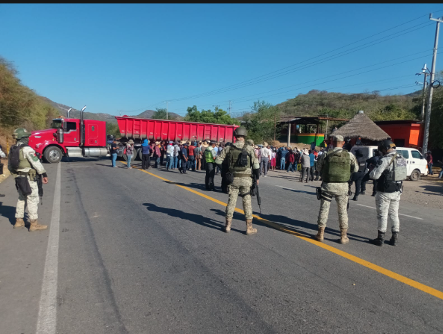 Reporta Segob 29 bloqueos en 17 estados y afirma que no había motivo para las movilizaciones