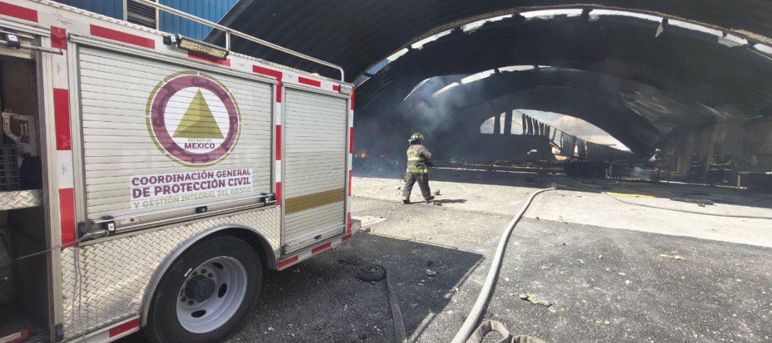 Investigan autoridades caída de aeronave privada en Toluca