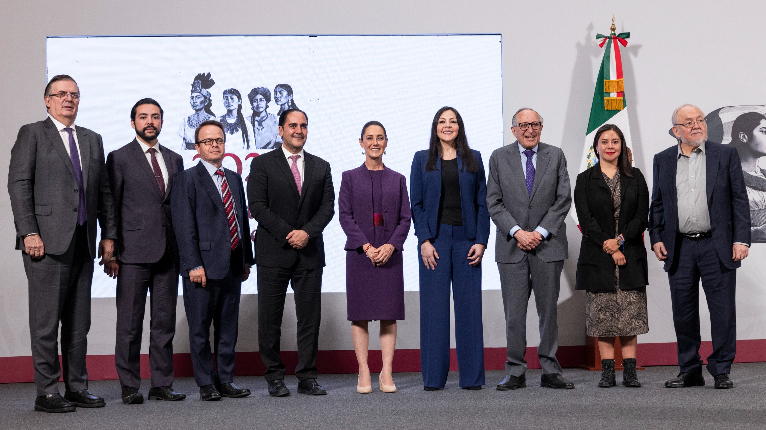 Anuncia Gobierno de México inversiones en el sector farmacéutico para impulsar la producción nacional y la autosuficiencia sanitaria
