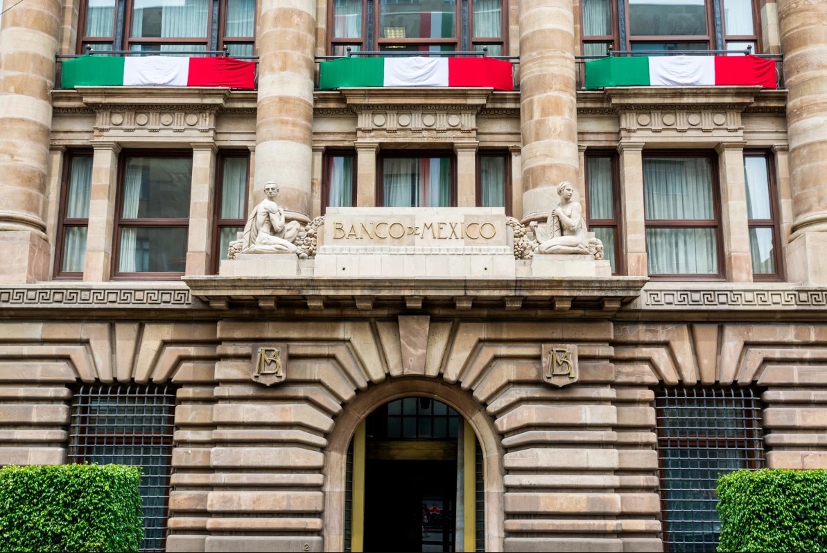 Elevan analistas pronóstico de crecimiento de la economía mexicana