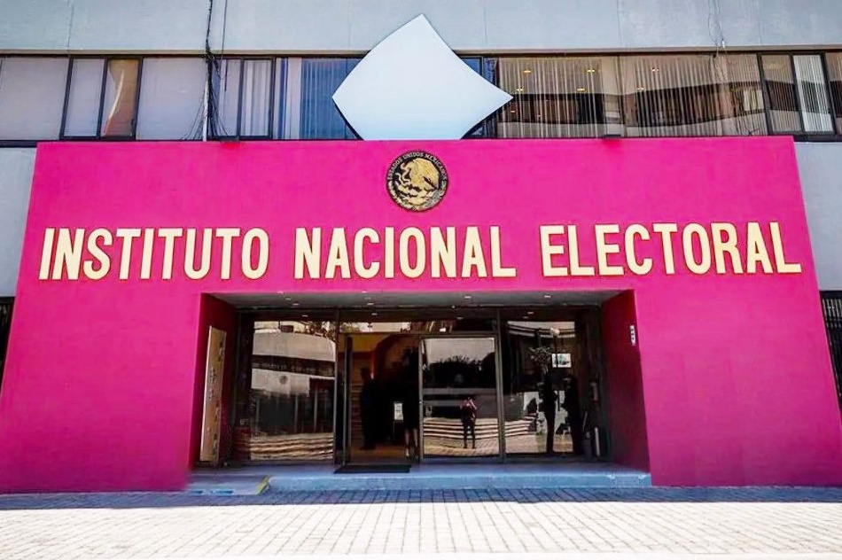Ratifica INE multa por casi 1.3 millones de pesos contra el PRI