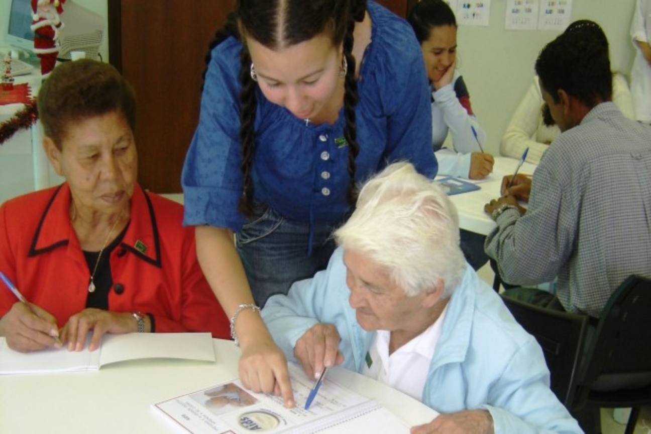 Educación en adultos: 771 millones son analfabetas a nivel mundial