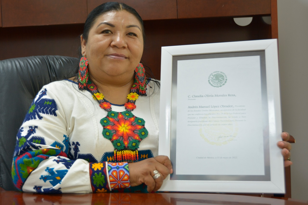 Nombran a Claudia Olivia Morales Reza, representante Wixárika, como presidenta del CONAPRED