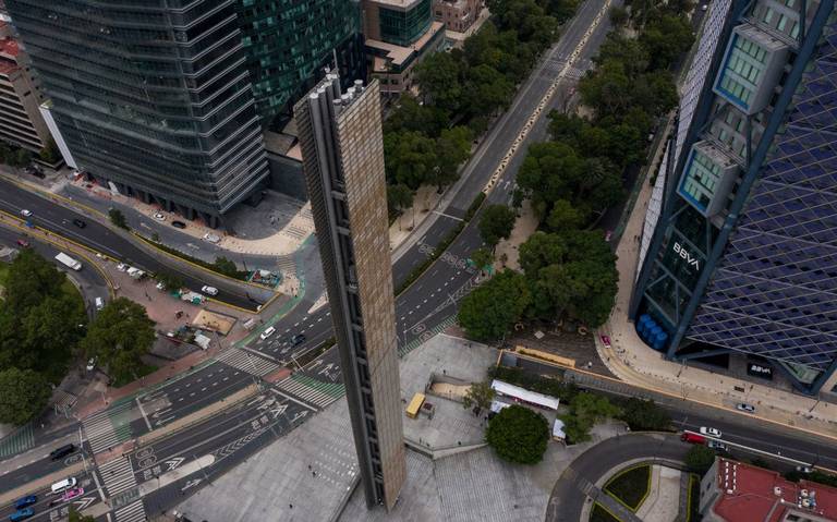 Exfuncionarios de Calderón deberán pagar daño al erario por Estela de Luz: TFJA